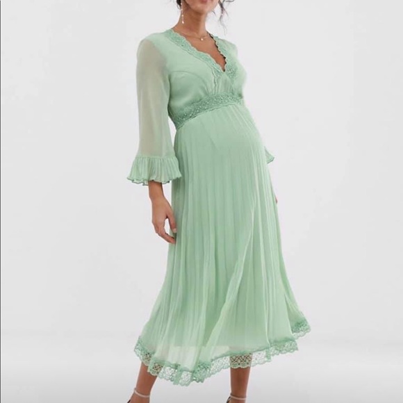 ASOS Maternity Dresses & Skirts - HOST PICK✨ ASOS Maternity Dress